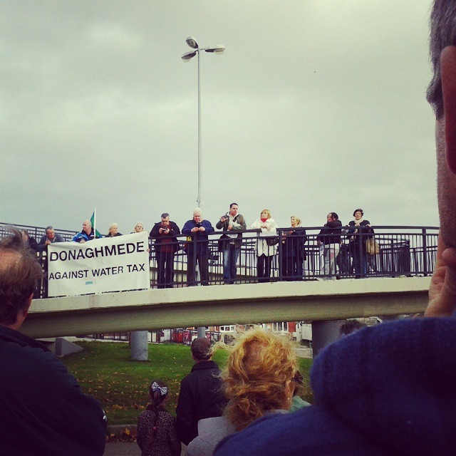 Water tax protest on bridge